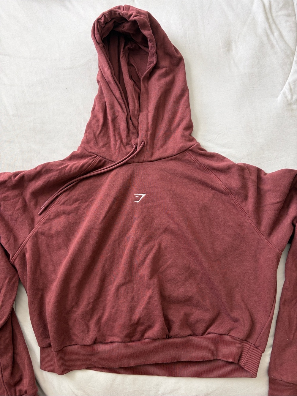Gymshark Women's Cropped Hoodie in Fusty Maroon